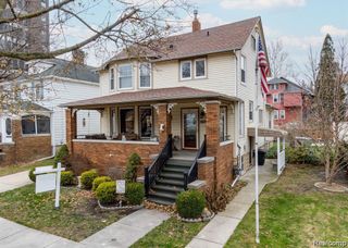 2716 VAN ALSTYNE Street Upper, Wyandotte, MI 48192