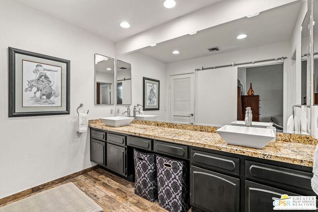 2 Calle Navarros, Rancho Mirage, CA 92270