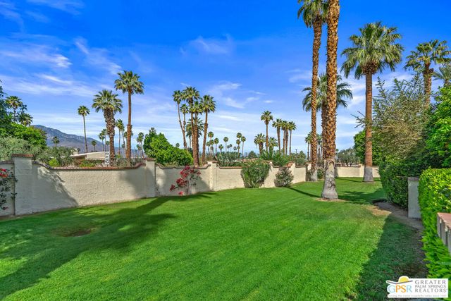 2 Calle Navarros, Rancho Mirage, CA 92270