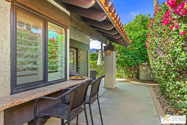 2 Calle Navarros, Rancho Mirage, CA 92270