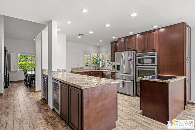 2 Calle Navarros, Rancho Mirage, CA 92270