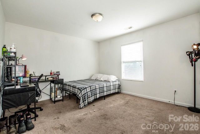 123 Kingsgate Court, Statesville, NC 28625