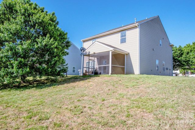 123 Kingsgate Court, Statesville, NC 28625