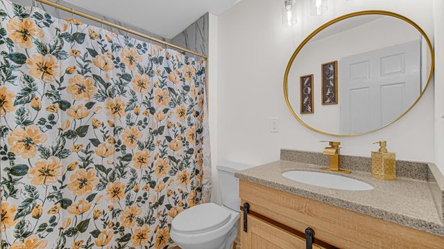 4440 E 13th Place, Gary, IN 46403