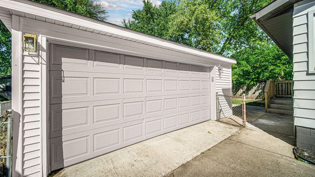 4440 E 13th Place, Gary, IN 46403