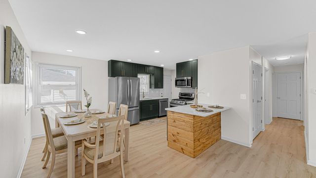 4440 E 13th Place, Gary, IN 46403