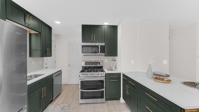 4440 E 13th Place, Gary, IN 46403