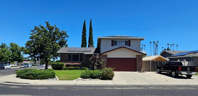 2943 Winston Dr, Stockton, CA 95209