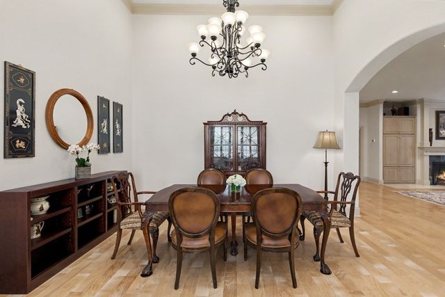 8623 Royalbrook Court, Dallas, TX 75243