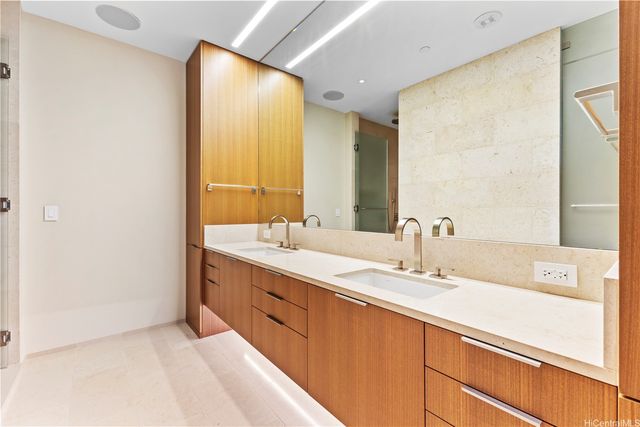 1388 Ala Moana Boulevard 2303, Honolulu, HI 96814