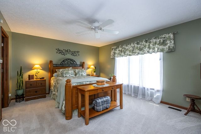 4602 Aldersgate Drive, Carmel, IN 46033