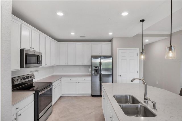 10063 CROOKED CREEK DRIVE 101, Venice, FL 34293