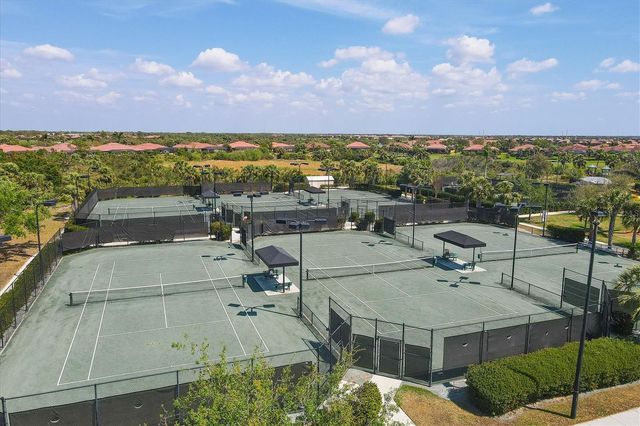 10063 CROOKED CREEK DRIVE 101, Venice, FL 34293