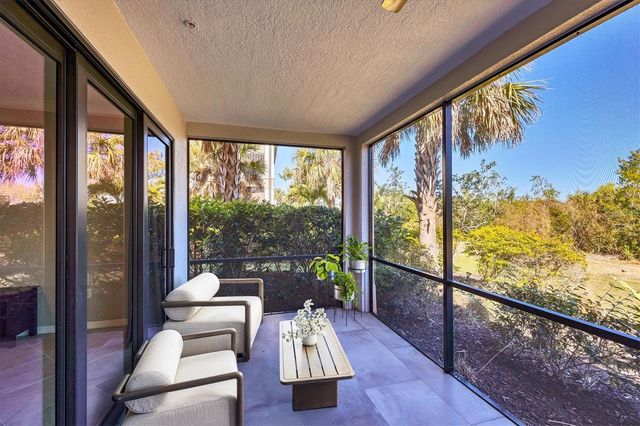 10063 CROOKED CREEK DRIVE 101, Venice, FL 34293