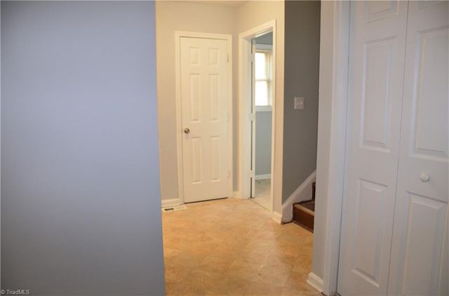 912 Mar Don Hills Circle, Winston-salem, NC 27104