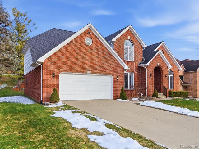 2178 Clinton View Circle, Rochester Hills, MI 48309