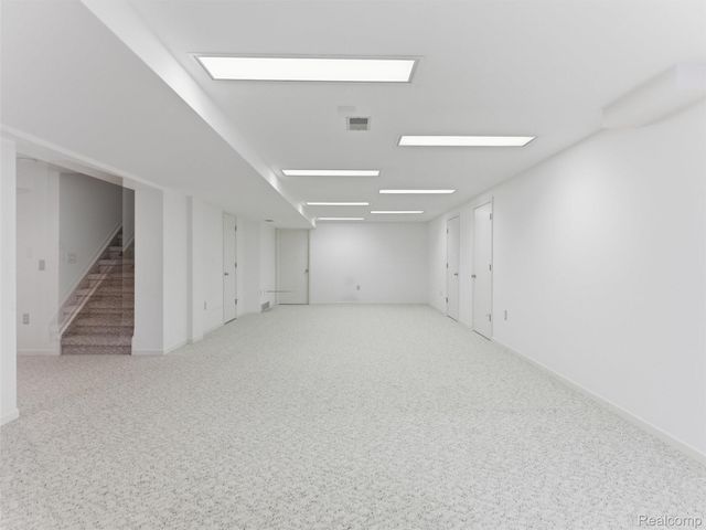 2178 Clinton View Circle, Rochester Hills, MI 48309