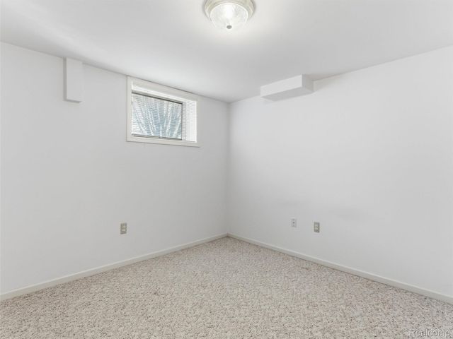 2178 Clinton View Circle, Rochester Hills, MI 48309