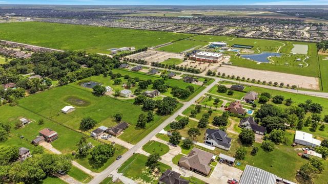 1011 Tori, Richmond, TX 77469