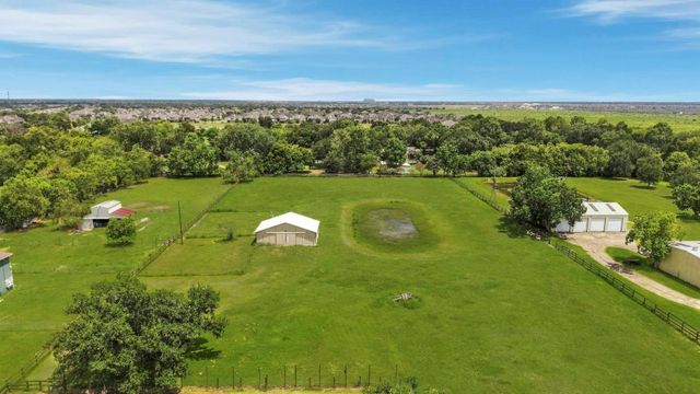 1011 Tori, Richmond, TX 77469