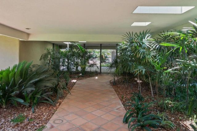 14048 San Pasqual Valley Road, Escondido, CA 92027