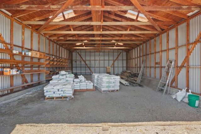 14048 San Pasqual Valley Road, Escondido, CA 92027