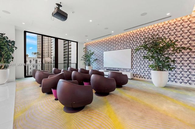 501 NE 31st St 1701, Miami, FL 33137