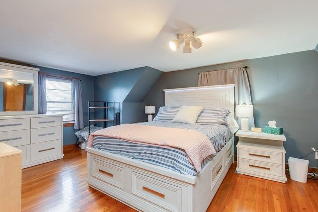 119 Lawrence St, Methuen, MA 01844