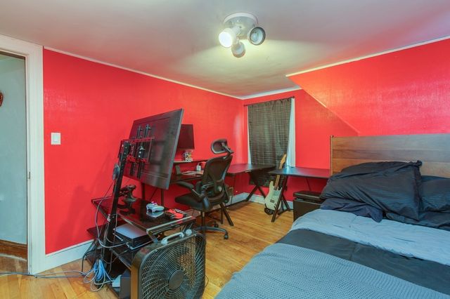 119 Lawrence St, Methuen, MA 01844