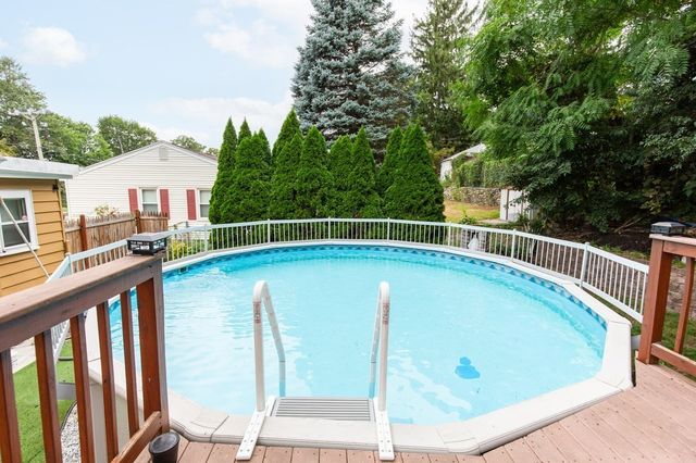 119 Lawrence St, Methuen, MA 01844