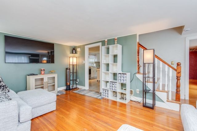 119 Lawrence St, Methuen, MA 01844