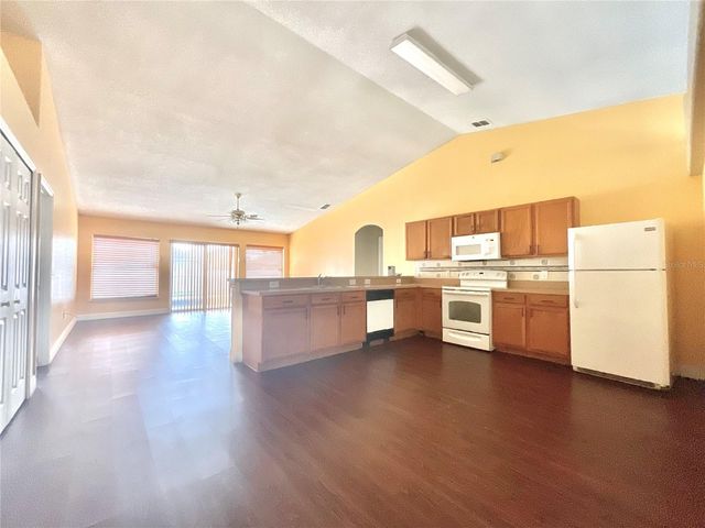 352 CLERMONT DRIVE, Kissimmee, FL 34759