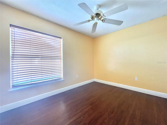 352 CLERMONT DRIVE, Kissimmee, FL 34759