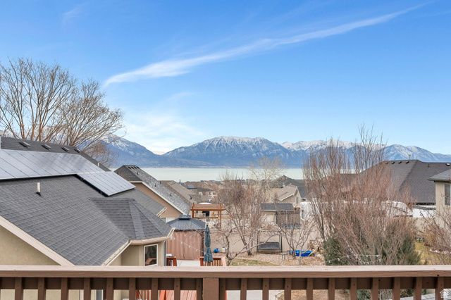 2394 S PALOMINO DR, Saratoga Springs, UT 84045