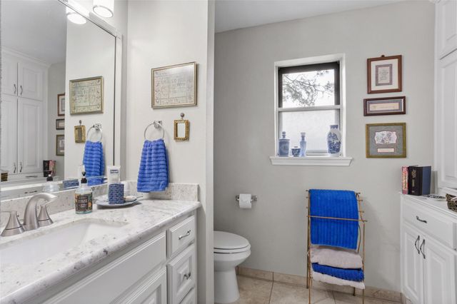 3014 Inwood Drive, Dickinson, TX 77539