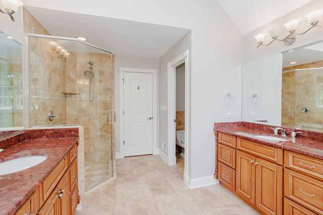 874 Writer Court, Vernon Hills, IL 60061