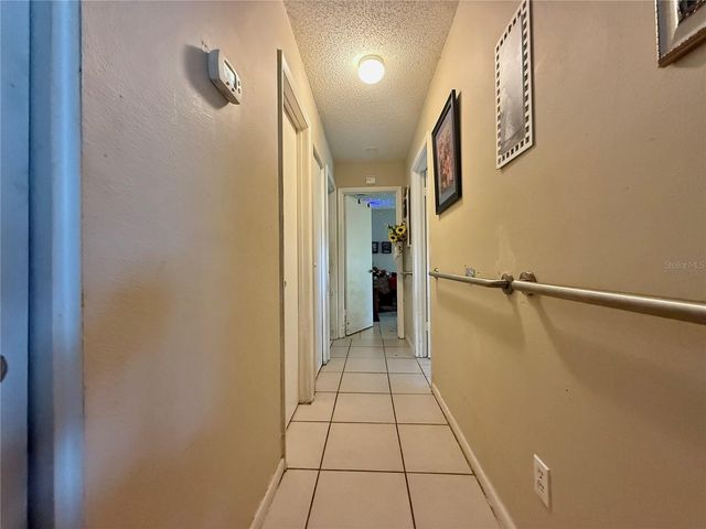 6 SPRING LANE WAY, Ocala, FL 34472