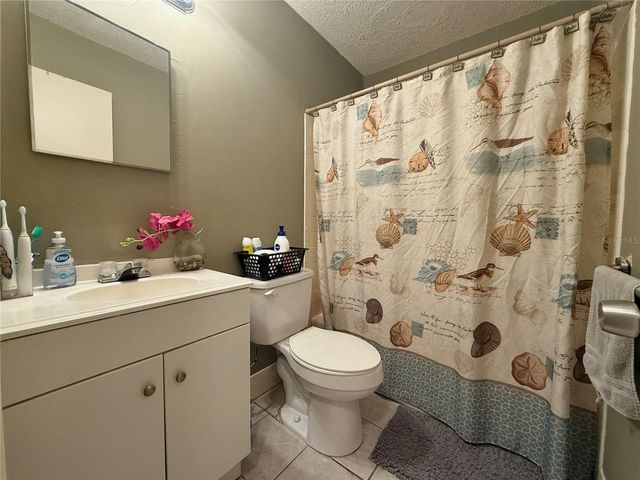 6 SPRING LANE WAY, Ocala, FL 34472