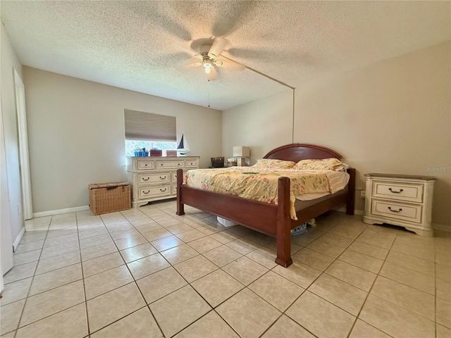 6 SPRING LANE WAY, Ocala, FL 34472