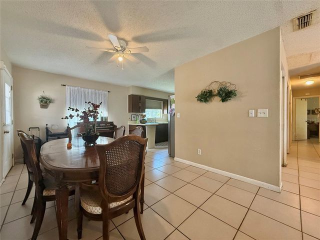 6 SPRING LANE WAY, Ocala, FL 34472