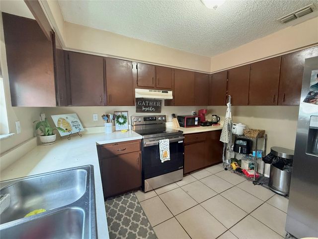 6 SPRING LANE WAY, Ocala, FL 34472