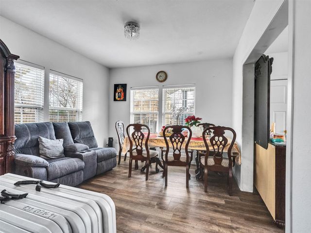 4101 Falls Street, Houston, TX 77026