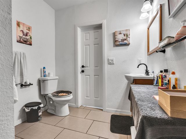 4101 Falls Street, Houston, TX 77026