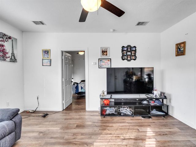 4101 Falls Street, Houston, TX 77026