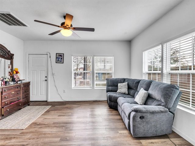 4101 Falls Street, Houston, TX 77026