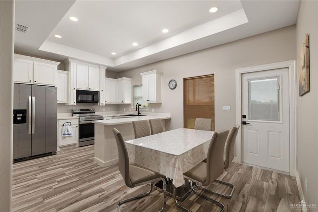 814 Whitewing Street, Alamo, TX 78516