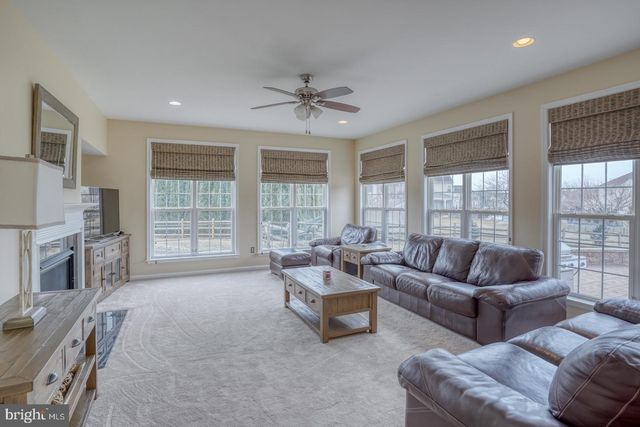 34 BAY BLVD, Newark, DE 19702