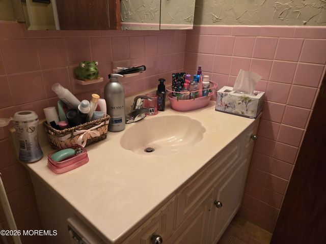 69 D Hope Road, Whiting, NJ 08759