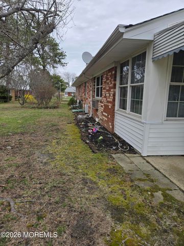 69 D Hope Road, Whiting, NJ 08759