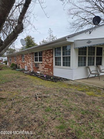 69 D Hope Road, Whiting, NJ 08759